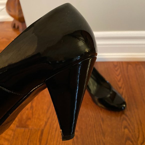 Black Kitten Heels - Picture 3 of 5
